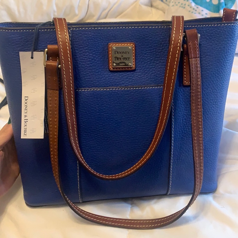 BRAND NEW Dooney & Burke purse.
